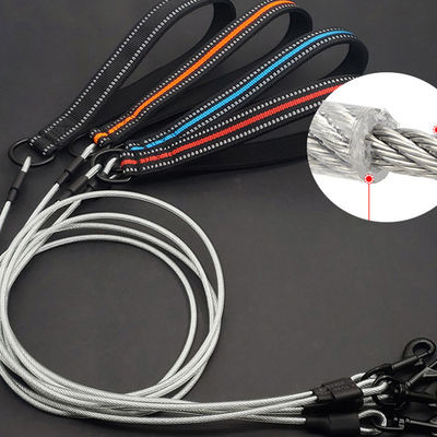 Comfortable Soft Padded 4FT Pet Leash Metal Anti Chew Leash Strong Anti Bite